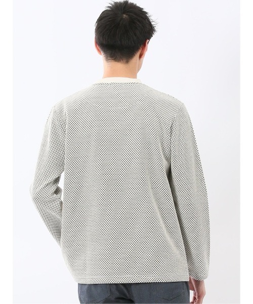 TAKA-Q(タカキュー)の「【綿混 ロンT】タカキュー バーズアイジャガード クルーネック 長袖 Tシャツ(Tシャツ/カットソー・メンズ・ライトグレー/ボルドー/アイボリー/ホワイト×ブラック・LARGE/X-LARGE/MEDIUM)」の8枚目の写真