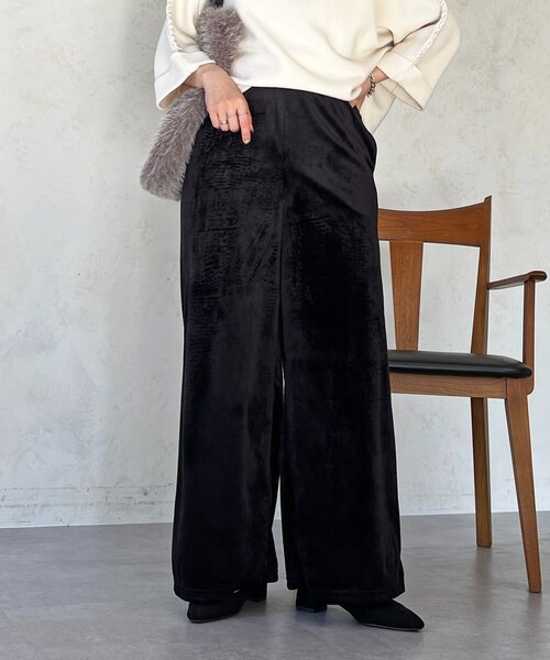 un dix cors（アンディコール）の「ベロアコールワイドパンツ（その他パンツ・レディース・ベージュ/ブラック/チャコールグレー・FREE）」の10枚目の写真
