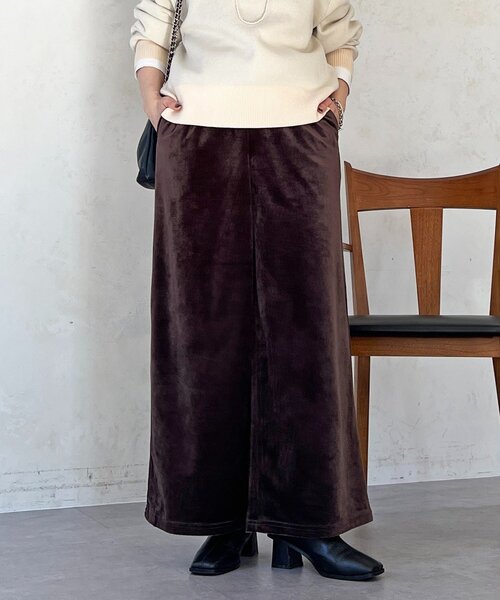 un dix cors（アンディコール）の「ベロアコールワイドパンツ（その他パンツ・レディース・ベージュ/ブラック/チャコールグレー・FREE）」の16枚目の写真
