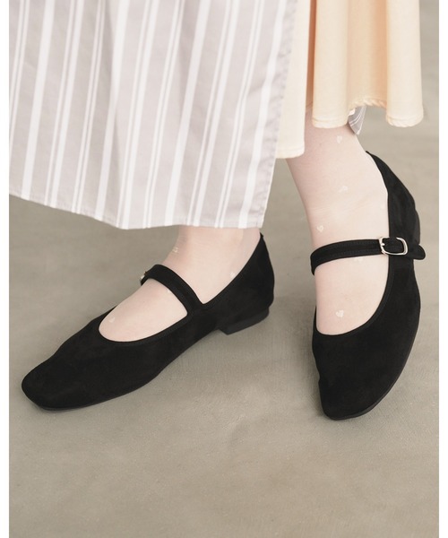 Emma Francis（エマフランシス）の「フラット メリージェーン（パンプス・レディース・オレンジ/ブラック/ブルー/シルバー・24.0cm/23.0cm/22.5cm/23.5cm/22.0cm/25.0cm/24.5cm）」の18枚目の写真