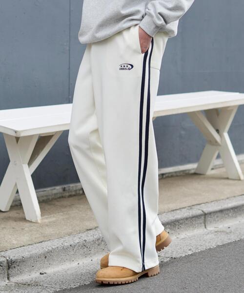 WEGO(ウィゴー)の「WEGO/【26年春夏新作】ライントラックパンツ(その他パンツ・メンズ・オフホワイト/ブラウン/ネイビー・FREE)」の2枚目の写真