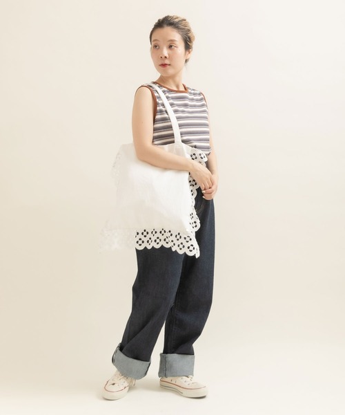 CHILD WOMAN(チャイルドウーマン)の「コットンリネンキャンバス フラワーカットワーク トートBAG(トートバッグ・レディース・ホワイト・FREE)」の14枚目の写真
