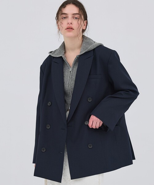 PUBLIC TOKYO（パブリックトウキョウ）の「【2026春新作】ダブルブレストビッグジャケット（テーラードジャケット・レディース・ライトグレー/ネイビー・1/2）」の2枚目の写真