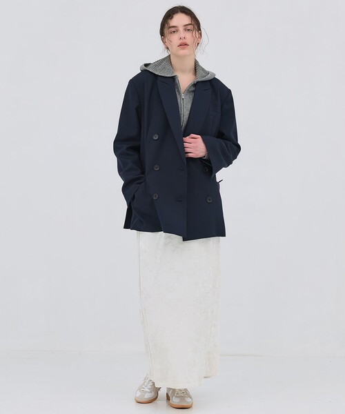 PUBLIC TOKYO（パブリックトウキョウ）の「【2026春新作】ダブルブレストビッグジャケット（テーラードジャケット・レディース・ライトグレー/ネイビー・1/2）」の8枚目の写真