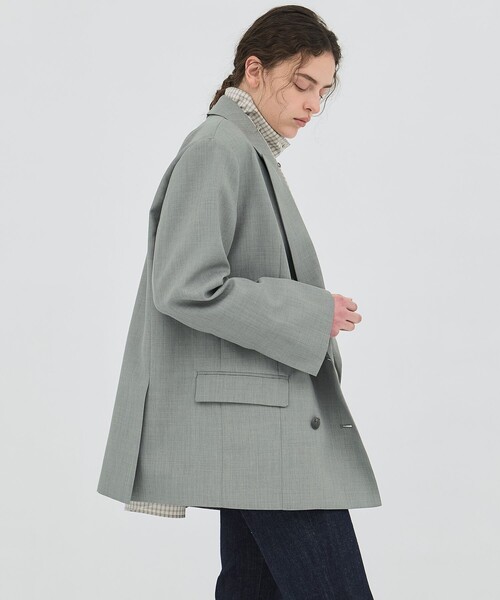 PUBLIC TOKYO（パブリックトウキョウ）の「【2026春新作】ダブルブレストビッグジャケット（テーラードジャケット・レディース・ライトグレー/ネイビー・1/2）」の16枚目の写真