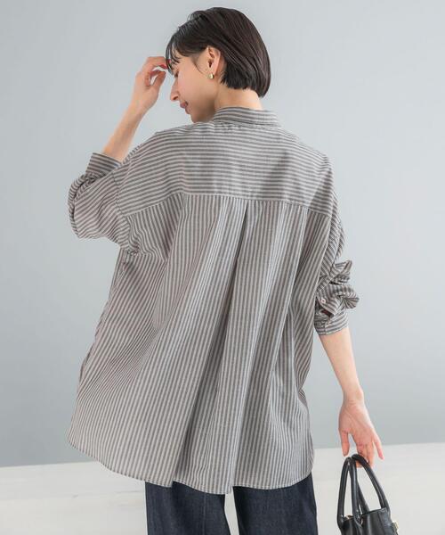 URBAN RESEARCH ROSSO WOMEN（アーバンリサーチ　ロッソ）の「『WEB/一部店舗限定』『UR TECH Smart Linen Touch』イージーリネンオーバーシャツ（シャツ/ブラウス・レディース・ブラウン系その他/ライトピンク/ネイビー・FREE）」の17枚目の写真