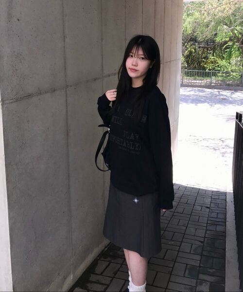 URBANAGE(アーバンエイジ)の「ALIVE ロングスリーブチャコール(Tシャツ/カットソー・レディース・その他・MEDIUM/LARGE)」の13枚目の写真