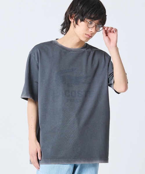 LACOSTE(ラコステ)の「ヴィンテージエフェクト ロゴTシャツ(Tシャツ/カットソー・メンズ・ダークアッシュ/イエロー/グレイッシュブルー/ピンク・3/5/4/2)」の2枚目の写真