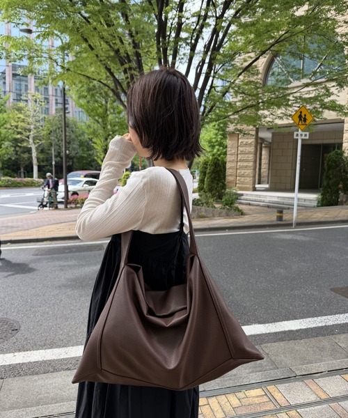大容量/PC・A4収納/肩掛け】ビッグワンショルダー（ショルダーバッグ