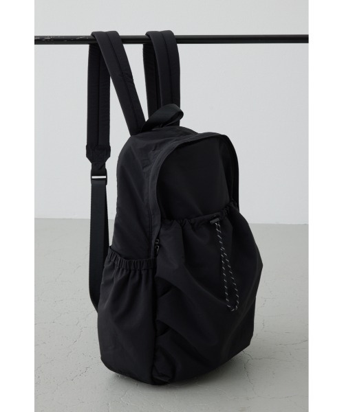 AZUL by moussy(アズールバイマウジー)の「フロントドロストリュック(バックパック/リュック・レディース・ブラック/アイボリー・FREE)」の17枚目の写真