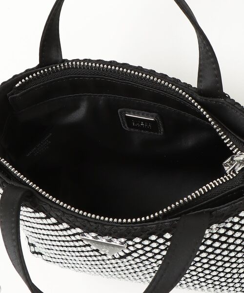 Guess（ゲス）の「TASMIN Mini Tote（トートバッグ・レディース・ブラック・ONE SIZE）」の14枚目の写真