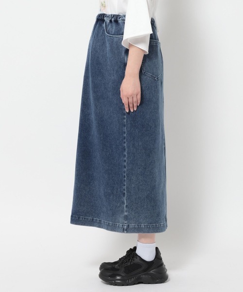 LEPSIM（レプシィム）の「【産前・産後対応】マタニティ／カットデニムナロースカート　639087（マタニティウェア/グッズ・レディース・ブルー/インディゴブルー・FREE）」の5枚目の写真