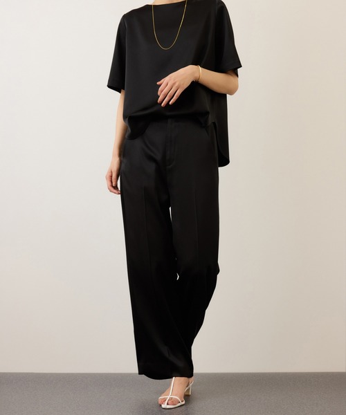 ROPE'(ロペ)の「ドレープサテンイージーパンツ/セットアップ対応・イージーケア(その他パンツ・レディース・イエロー系その他3/ブラック/ベージュ・36/38)」の2枚目の写真