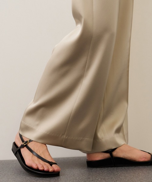 ROPE'(ロペ)の「ドレープサテンイージーパンツ/セットアップ対応・イージーケア(その他パンツ・レディース・イエロー系その他3/ブラック/ベージュ・36/38)」の11枚目の写真