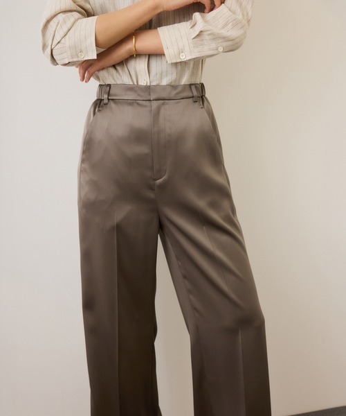 ROPE'(ロペ)の「ドレープサテンイージーパンツ/セットアップ対応・イージーケア(その他パンツ・レディース・イエロー系その他3/ブラック/ベージュ・36/38)」の18枚目の写真