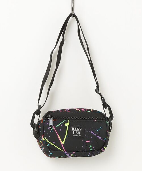 INNOCENT(イノセント)の「【T18】【BAGS USA/バッグス ユーエスエー】CAMERA BAG 総柄ミニショルダーバッグ(ショルダーバッグ・メンズ・その他3/その他2/その他4・FREE)」の1枚目の写真