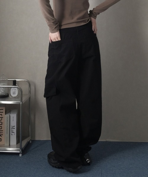 Ulysses(ユリシス)の「ワイドカーゴパンツ(カーゴパンツ・レディース・カーキ/ブラック・M/S)」の9枚目の写真