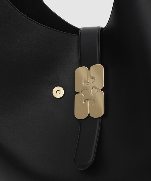 GANNI(ガニー)の「Kat Large Gold(ハンドバッグ・レディース・ブラック・ONE SIZE)」の3枚目の写真