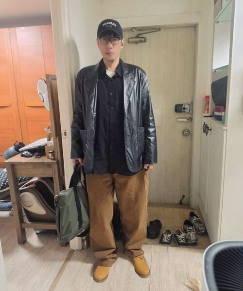 MINDBRIDGE（マインドブリッジ）の「[COUTURE]クリンクルストライプオーバーサイズシャツ - 2カラー（シャツ/ブラウス・メンズ・ブラック/ライトグレー・95/100/105/110）」の22枚目の写真