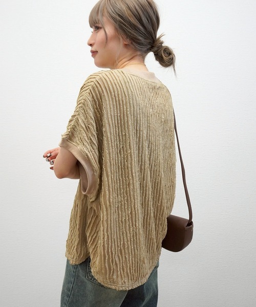 gossara(ゴサラ)の「【今売れてます】フリフリカットソー天竺編T(Tシャツ/カットソー・レディース・ブラック/オフホワイト/ベージュ/ブラウン・FREE)」の8枚目の写真