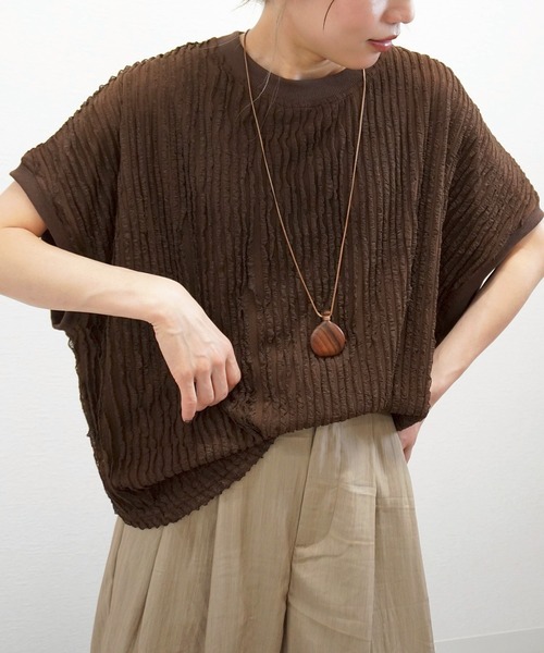 gossara(ゴサラ)の「【今売れてます】フリフリカットソー天竺編T(Tシャツ/カットソー・レディース・ブラック/オフホワイト/ベージュ/ブラウン・FREE)」の14枚目の写真