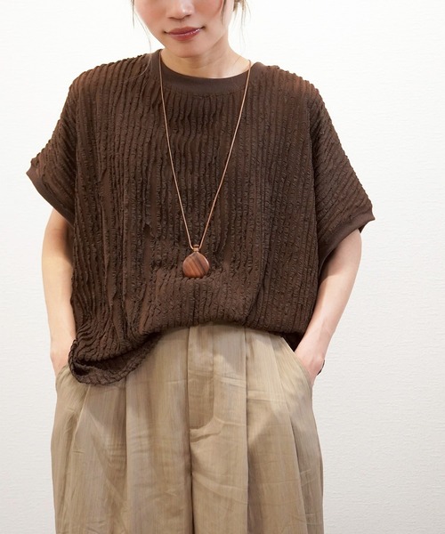 gossara(ゴサラ)の「【今売れてます】フリフリカットソー天竺編T(Tシャツ/カットソー・レディース・ブラック/オフホワイト/ベージュ/ブラウン・FREE)」の13枚目の写真