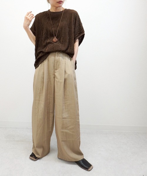 gossara(ゴサラ)の「【今売れてます】フリフリカットソー天竺編T(Tシャツ/カットソー・レディース・ブラック/オフホワイト/ベージュ/ブラウン・FREE)」の21枚目の写真