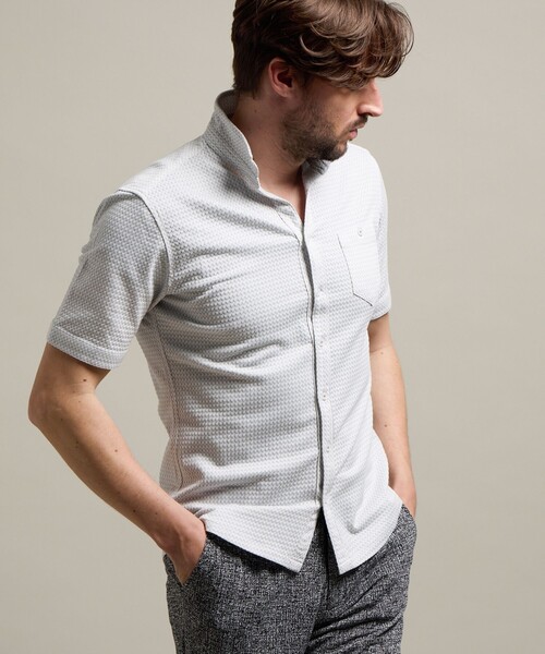 HIDEAWAYS NICOLE(ハイダウェイニコル)の「【HIDEAWAYS BLACK】サッカーチェックショートレギュラーカラー半袖シャツ(シャツ/ブラウス・メンズ・ライトグレー/その他2/その他4・M/XL/L/XXL)」の1枚目の写真