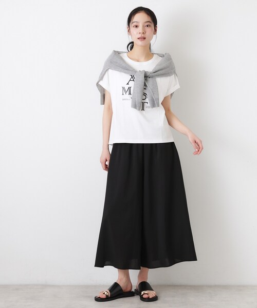 Dessin（デッサン）の「【UVカット/接触冷感】フレアワイドパンツ（その他パンツ・レディース・ブラック/ブラウン系その他/ライトベージュ・02/01/03）」の12枚目の写真