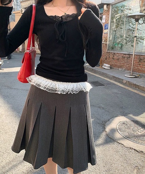 leune(ルネ)の「フロントレース×リボン長袖トップス(Tシャツ/カットソー・レディース・アイボリー/ブラック・FREE)」の4枚目の写真