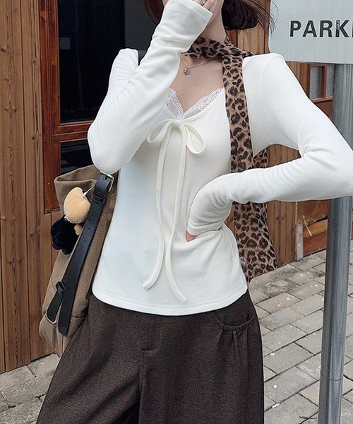 leune(ルネ)の「フロントレース×リボン長袖トップス(Tシャツ/カットソー・レディース・アイボリー/ブラック・FREE)」の6枚目の写真