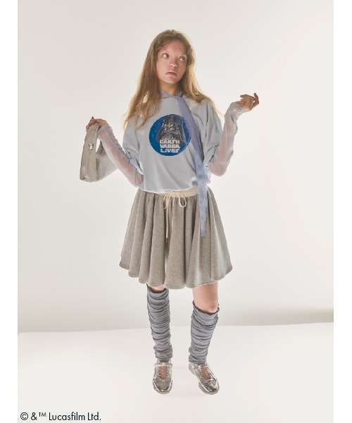 FURFUR(ファーファー)の「【STAR WARS(TM)】グラフィックプリントレースTシャツ(Tシャツ/カットソー・レディース・ブラック/サックスブルー/ホワイト/ベージュ・F)」の19枚目の写真