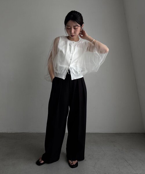 CAPRICIEUX LE'MAGE(カプリシューレマージュ)の「〈C.L〉チュールレイヤードノースリニット(Tシャツ/カットソー・レディース・ブラック/ホワイト・FREE)」の6枚目の写真
