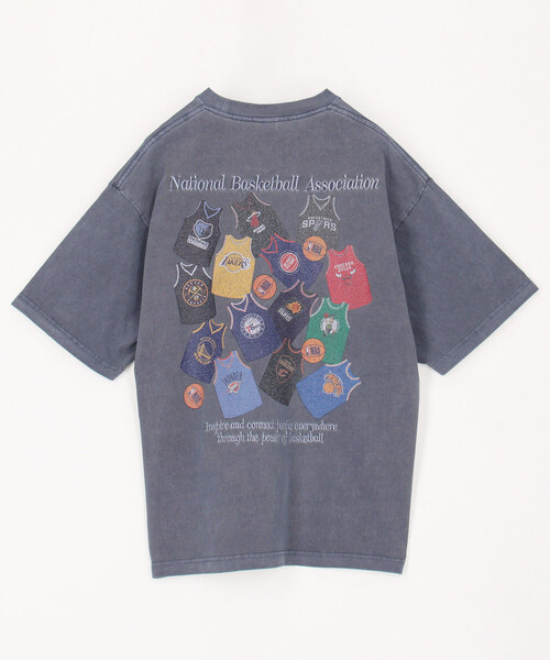 FREAK'S STORE(フリークスストア)の「NBA × FREAK'S STORE 別注 ランダムユニフォームデザイン バックプリント クルーネックTシャツ(Tシャツ/カットソー・メンズ・ネイビー/ナチュラル/チャコールグレー・LARGE/MEDIUM)」の20枚目の写真