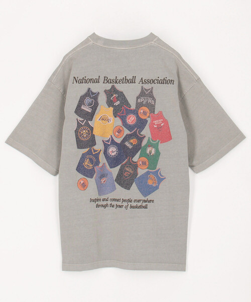 FREAK'S STORE(フリークスストア)の「NBA × FREAK'S STORE 別注 ランダムユニフォームデザイン バックプリント クルーネックTシャツ(Tシャツ/カットソー・メンズ・ネイビー/ナチュラル/チャコールグレー・LARGE/MEDIUM)」の13枚目の写真
