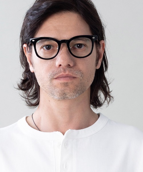 EGO TRIPPING(エゴトリッピング)の「mko13657- VITO Photochromic サングラス(696703)(サングラス・メンズ・ブラウン/ブラック・FREE)」の2枚目の写真