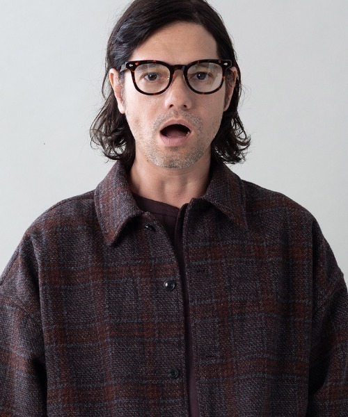 EGO TRIPPING(エゴトリッピング)の「mko13657- VITO Photochromic サングラス(696703)(サングラス・メンズ・ブラウン/ブラック・FREE)」の4枚目の写真