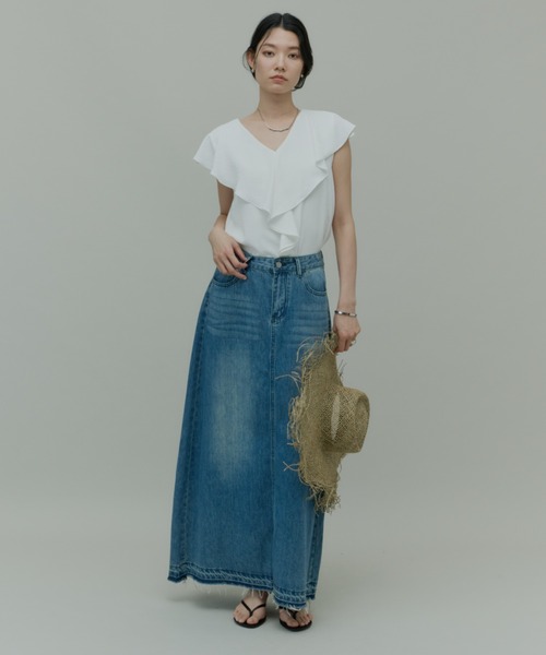 Plumel（プルメル）の「Stretch Denim Maxi Skirt / ストレッチデニムマキシスカート（デニムスカート・レディース・ライトブルー/ブルー・MEDIUM/LARGE）」の12枚目の写真