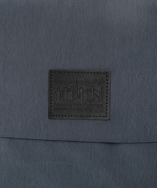 Manhattan Portage BLACK LABEL(マンハッタンポーテージ ブラックレーベル)の「SOUTH STREET BACKPACK VER2 CURIO(バックパック/リュック・メンズ・ダークグレー・MEDIUM)」の11枚目の写真