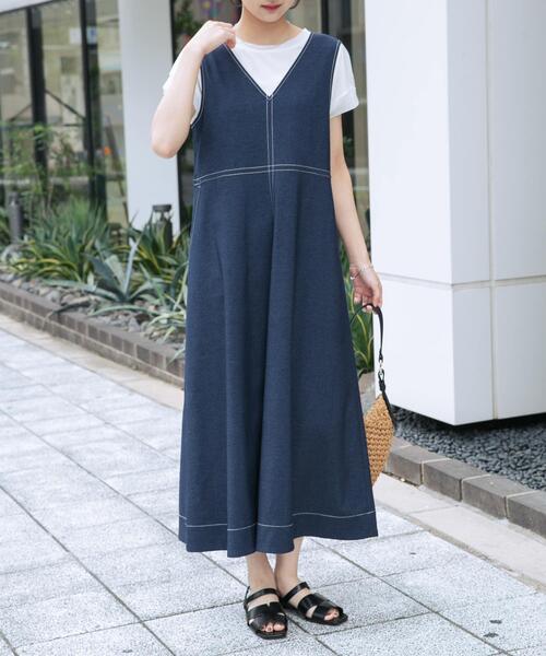 ITEMS URBANRESEARCH（アイテムズ アーバンリサーチ）の「『洗濯可』レーヨンデニムテントワンピース（ワンピース・レディース・ブルー/ブルー系その他・FREE）」の13枚目の写真