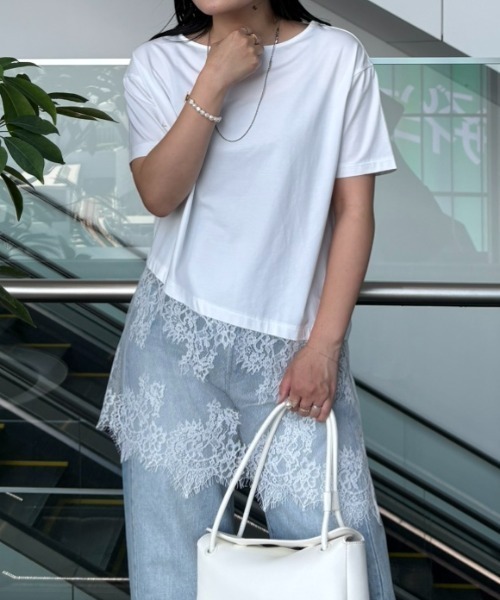 A part by(アパートバイ)の「イレヘムレースTEE(Tシャツ/カットソー・レディース・ブラック/チャコールグレー/オフホワイト・FREE)」の2枚目の写真