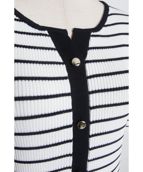 tocco closet(トッコ クローゼット)の「【ZOZO限定】接触冷感ヘンリーネック配色半袖リブニットトップス(Tシャツ/カットソー・レディース・オフホワイト/その他/ネイビー/その他1・M)」の14枚目の写真