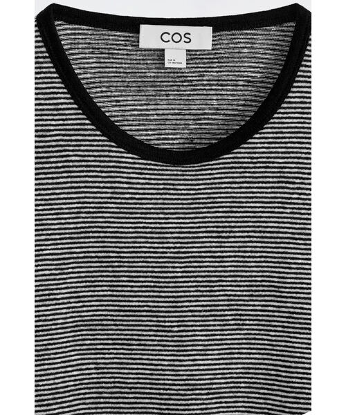 COS(コス)の「リネンTシャツ(Tシャツ/カットソー・メンズ・ブラック系その他/ネイビー/ブラック・XL/XS/S/M/L)」の10枚目の写真
