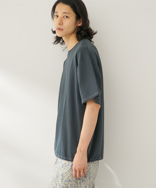 B.C STOCK(ベーセーストック)の「ライトコンフォート カラークルー(Tシャツ/カットソー・メンズ・ベージュ/カーキ/ホワイト/チャコールグレー・MEDIUM/LARGE)」の6枚目の写真