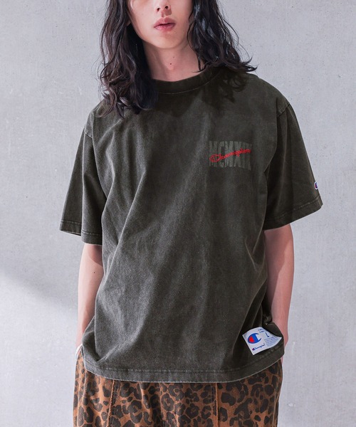 Champion(チャンピオン)の「【Champion】ピグメントロゴ刺繍Tシャツ(Tシャツ/カットソー・メンズ・ブラック/ネイビー・M/L/XL)」の1枚目の写真