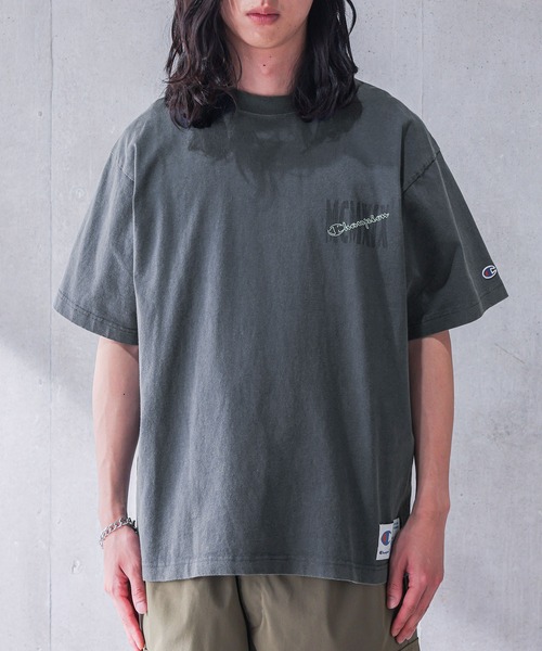 Champion(チャンピオン)の「【Champion】ピグメントロゴ刺繍Tシャツ(Tシャツ/カットソー・メンズ・ブラック/ネイビー・M/L/XL)」の18枚目の写真