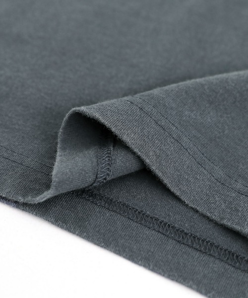 Champion(チャンピオン)の「【Champion】ピグメントロゴ刺繍Tシャツ(Tシャツ/カットソー・メンズ・ブラック/ネイビー・M/L/XL)」の6枚目の写真