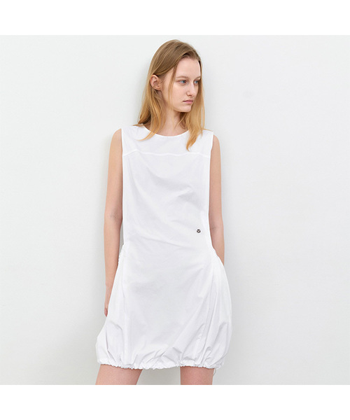 ATELIER NAIN(アトリエナイン)の「YU STRING BALLON MINI DRESS (OP-6339)(ワンピース・レディース・チャコールグレー/ホワイト・MEDIUM/SMALL)」の2枚目の写真