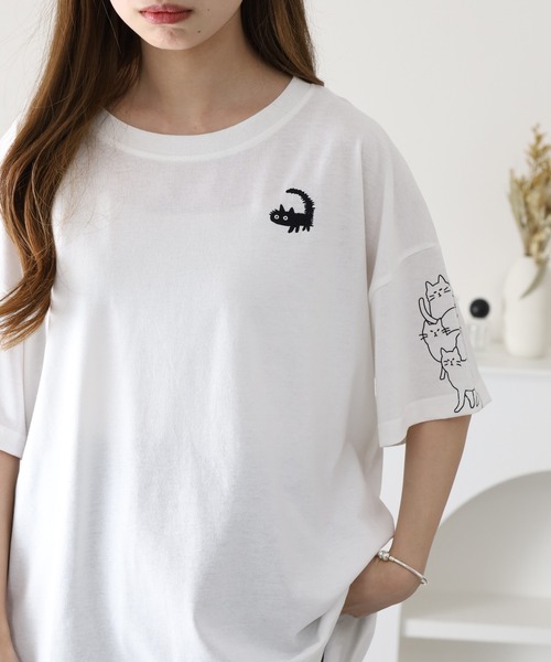 FUNALIVE(ファンアライブ)の「裾ドロスト刺繍プルオーバー 半袖(Tシャツ/カットソー・レディース・ライトブルー/オフホワイト・M/L)」の3枚目の写真