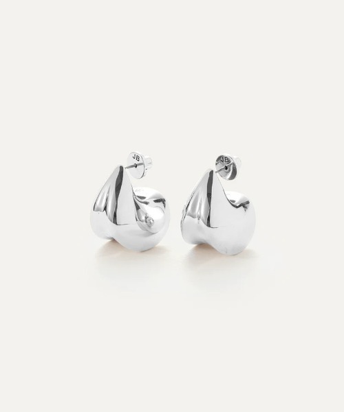 JENNYBIRD(ジェニーバード)の「【JENNY BIRD/ジェニーバード】ティアドロップ ピアス ぷっくり Paige Puff Earrings(ピアス(両耳用)・レディース・シルバー/ゴールド・FREE)」の7枚目の写真